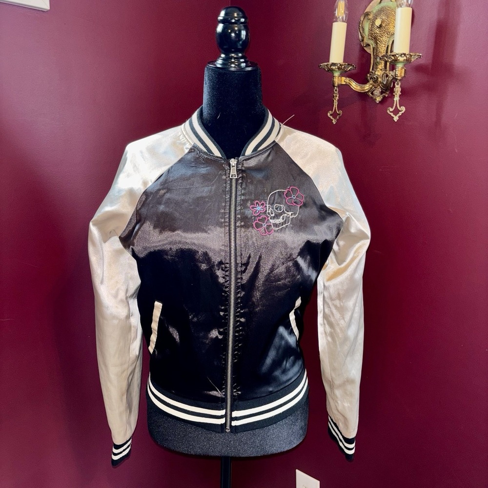 Hot Topic Satin Bomber Jacket Women Sz‎ S Embroidered Koi Skull Design Goth Coat